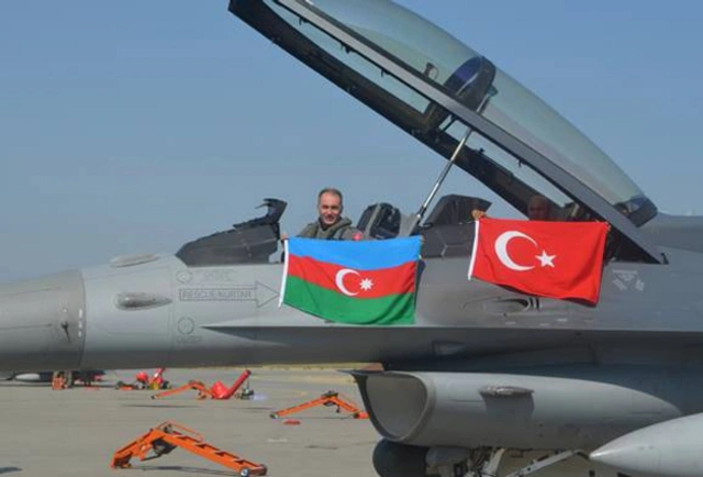 Турция о сбитом над Карабахом вертолете: Мы с вами