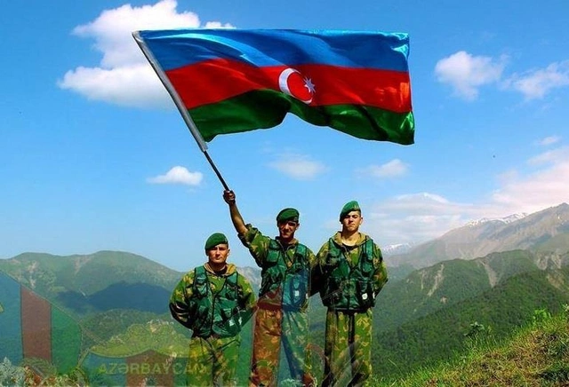 Исполняется 97 лет со дня создания Азербайджанской армии