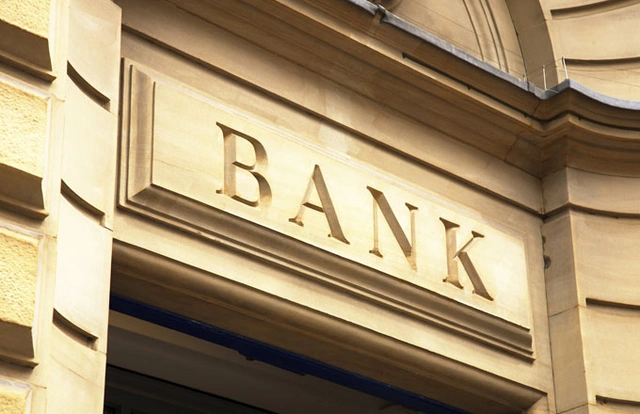 В Азербайджане закрывается еще один банк