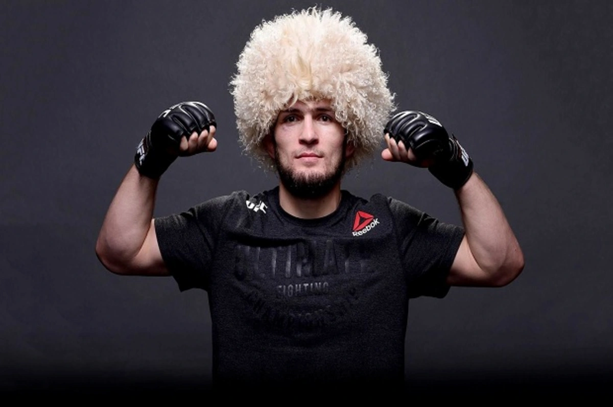 Нурмагомедов стал чемпионом UFC