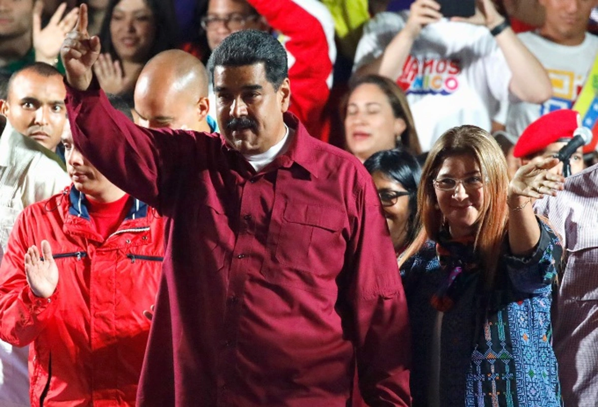 Maduro Kolumbiyanın sabiq liderini ittiham etdi