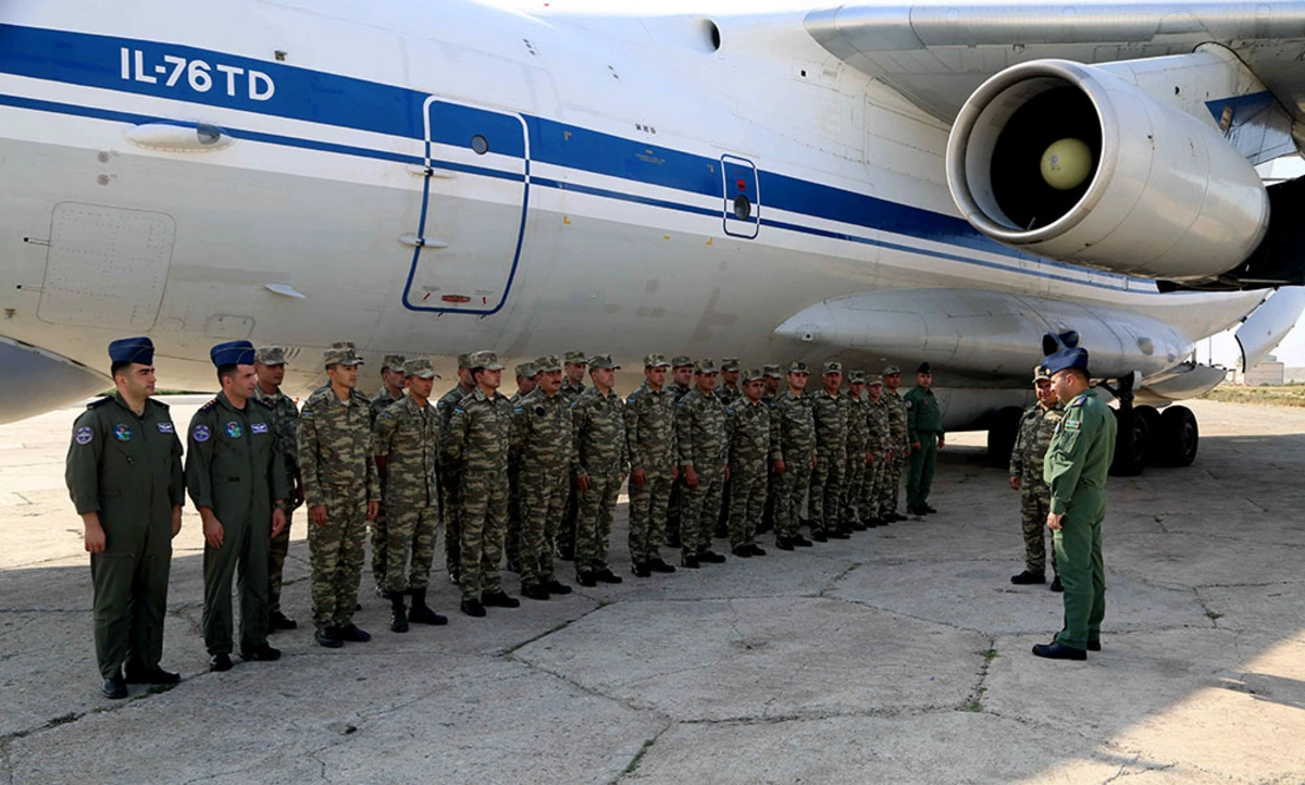 Azərbaycan şahinləri Türkiyəyə yola düşüb - FOTO