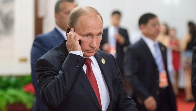 Путин разрешил Нурмагомедову звонить ему в любой ситуации