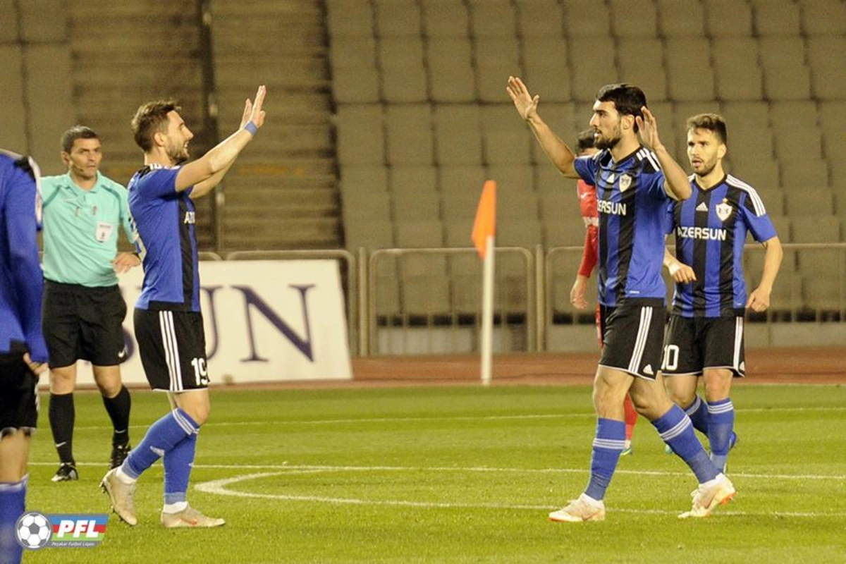 “Qarabağ” rəqibini darmadağın etdi - FOTO