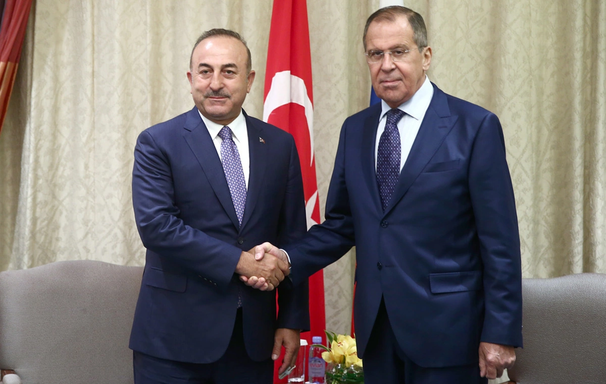 Lavrov Bakıda Çavuşoğlu ilə görüşüb