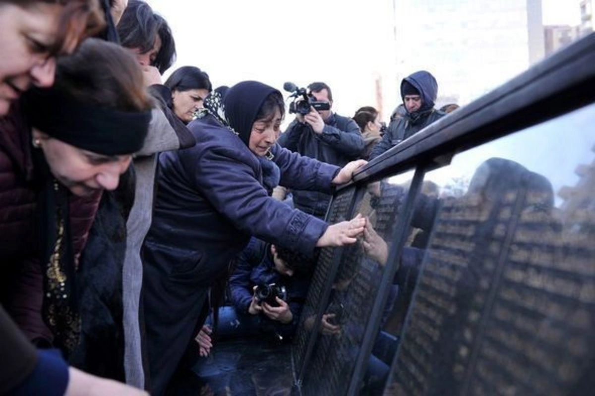 Трагедия в Ходжалы - боль азербайджанского народа - ВИДЕОРЕПОРТАЖ