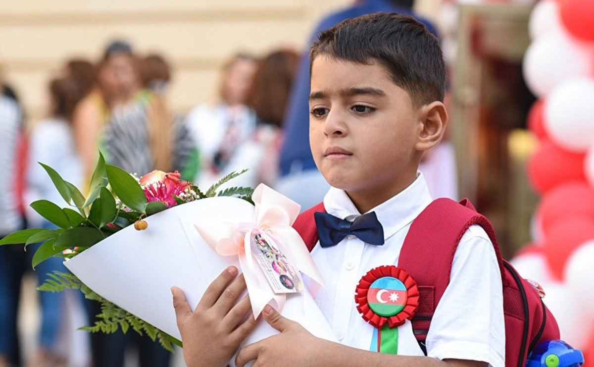 Nazirlikdən qəribə qərar: Valideynlərdən işıq pulu qəbzinin kodu tələb olunur