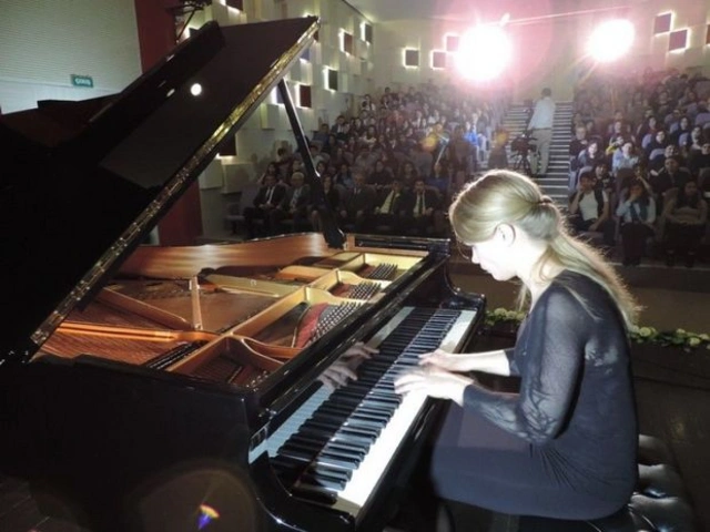 Пианисты из шести стран дали концерт в Шемахе - ФОТО