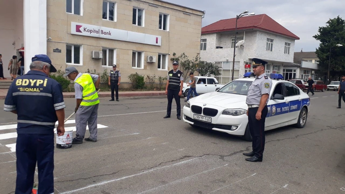 Yol polisi yeni dərs ilinə hazırlıq görür - FOTO