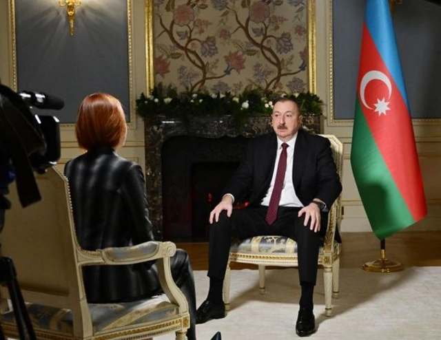 Президент Ильхам Алиев дал интервью телеканалу "Россия-24" - ФОТО