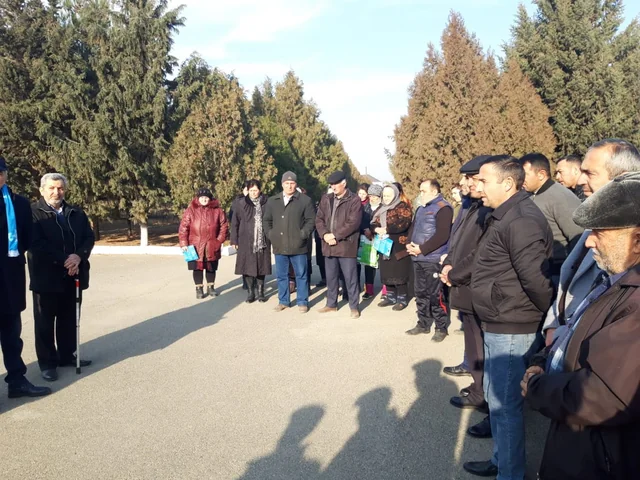 Nizami Səfərov seçiciləri ilə görüşlər keçirir - FOTO