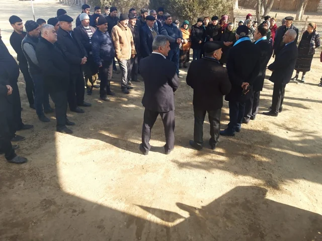 Nizami Səfərov seçiciləri ilə görüşlər keçirir - FOTO