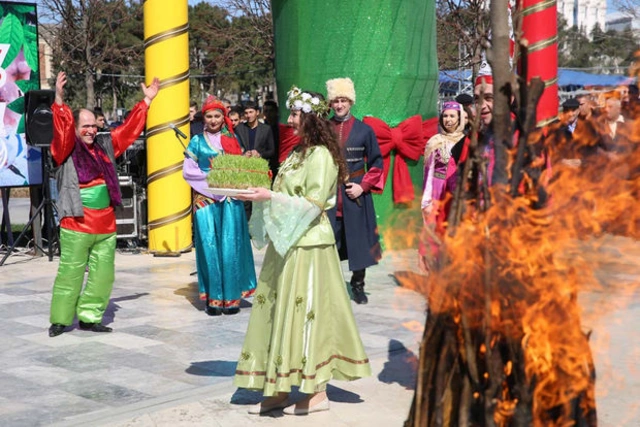 В Азербайджане отменены массовые празднества на Новруз