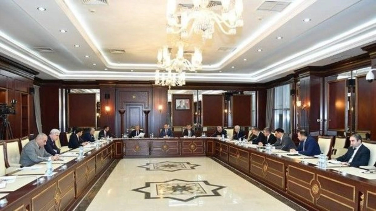 В Азербайджане некоторые депутаты пожертвуют часть зарплаты на борьбу с коронавирусом
