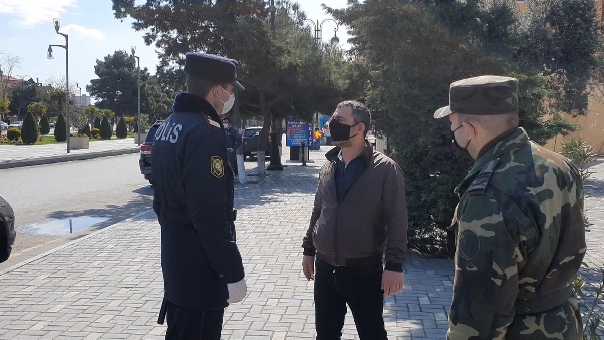 Sumqayıt sakinləri karantin rejimini pozdular, polis hərəkətə keçdi - VİDEO