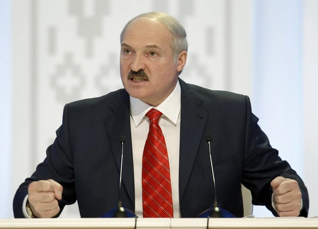 Лукашенко раскритиковал меры стран Европы по борьбе с коронавирусом