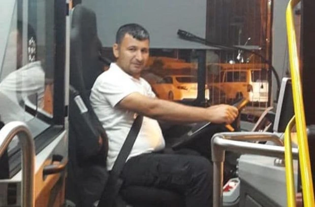 Avtobus sürücüsü işlədiyi deyilən direktora töhmət verildi