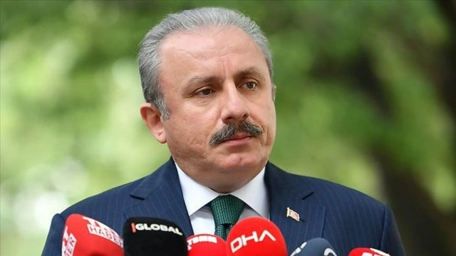 Мустафа Шентоп: Турция продолжит оказывать Азербайджану решительную поддержку