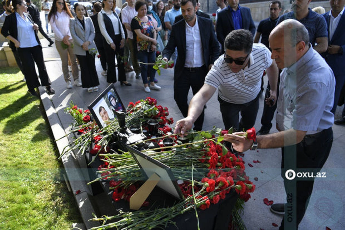 В Баку почтили память погибших в Кельбаджаре представителей СМИ - ВИДЕО