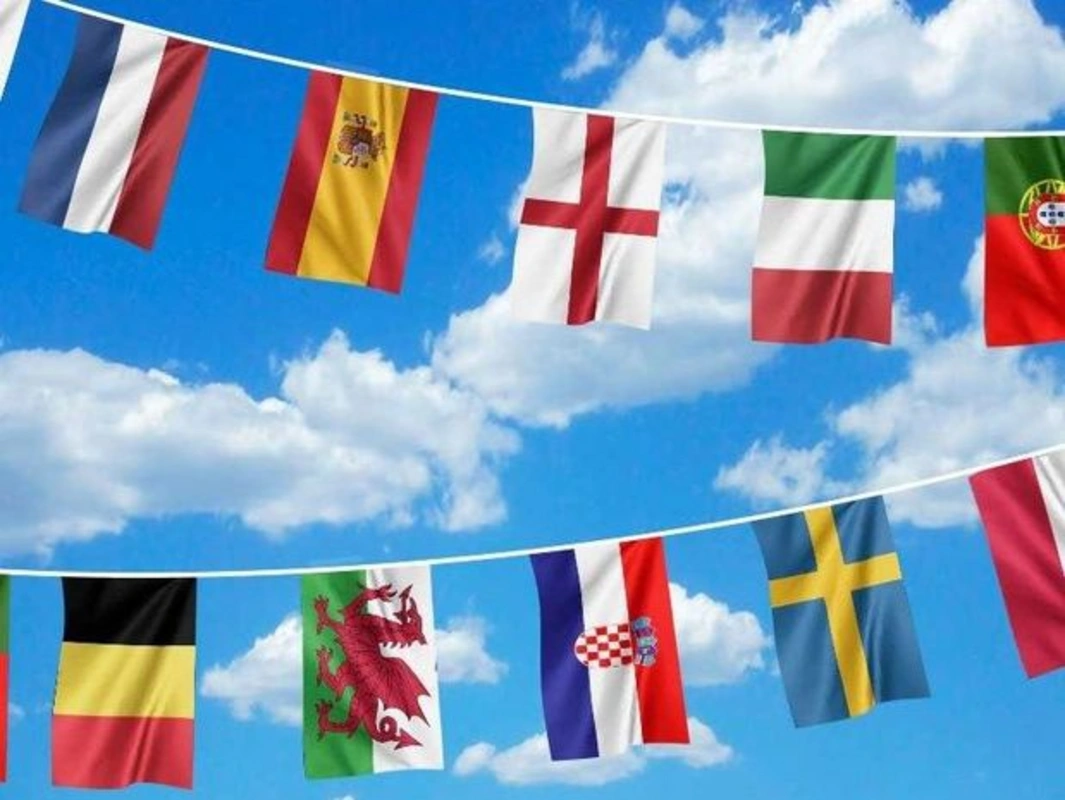Польское телевидение перепутало флаги стран-участниц Евро-2020