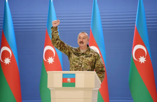 Президент Ильхам Алиев выступил перед личным составом азербайджанской армии - ВИДЕО