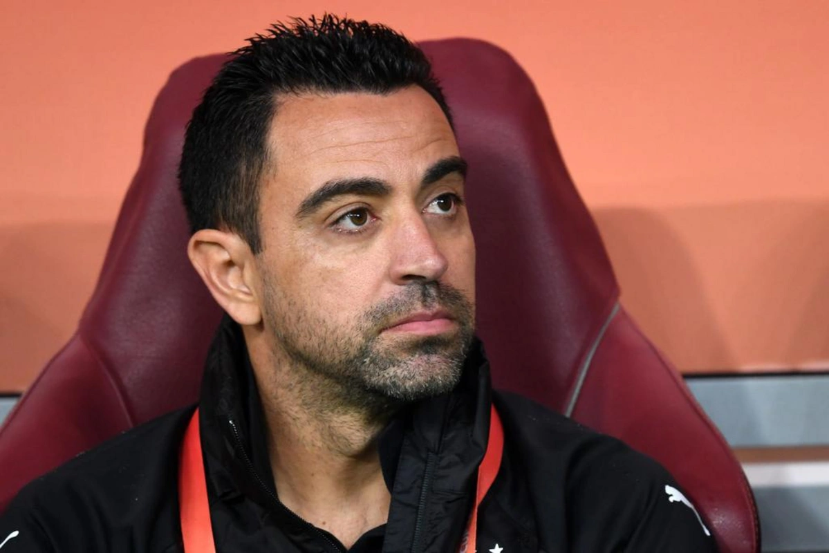 Xavi “Barselona”nın sükanı arxasına keçməyə razılaşdı