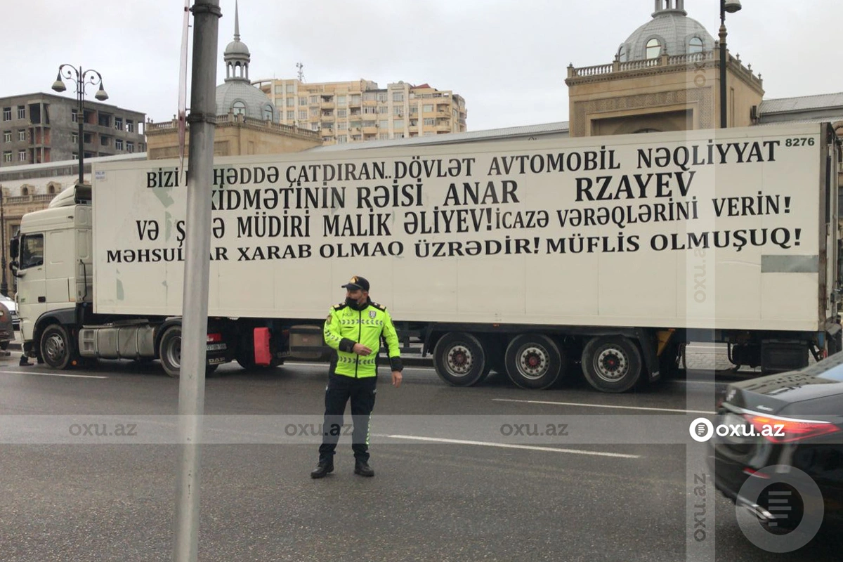 Bakıda TIR sürücülərinin yolu bağlamasına rəsmi REAKSİYA - YENİLƏNİB + FOTO/VİDEO