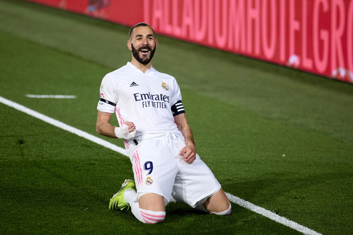 Kərim Benzema “Qızıl top”u qazanmağa ən real namizəddir