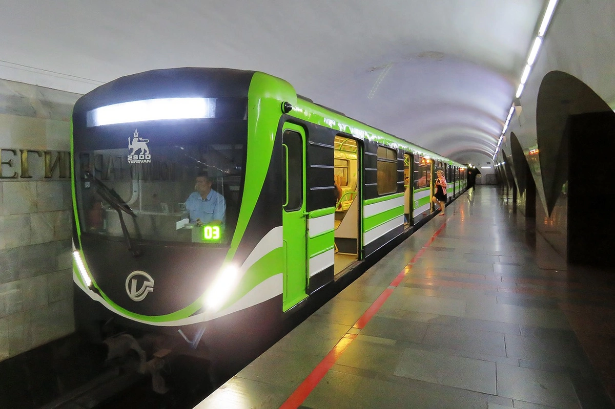 В ереванском метро взрывного устройства не обнаружили - ОБНОВЛЕНО + ВИДЕО