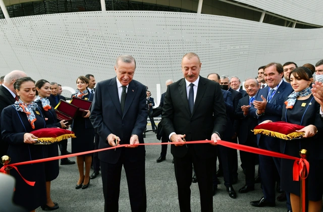 İlham Əliyev və Rəcəb Tayyib Ərdoğan Zəngilan aeroportunun açılışını etdilər - YENİLƏNİB + FOTO/VİDEO