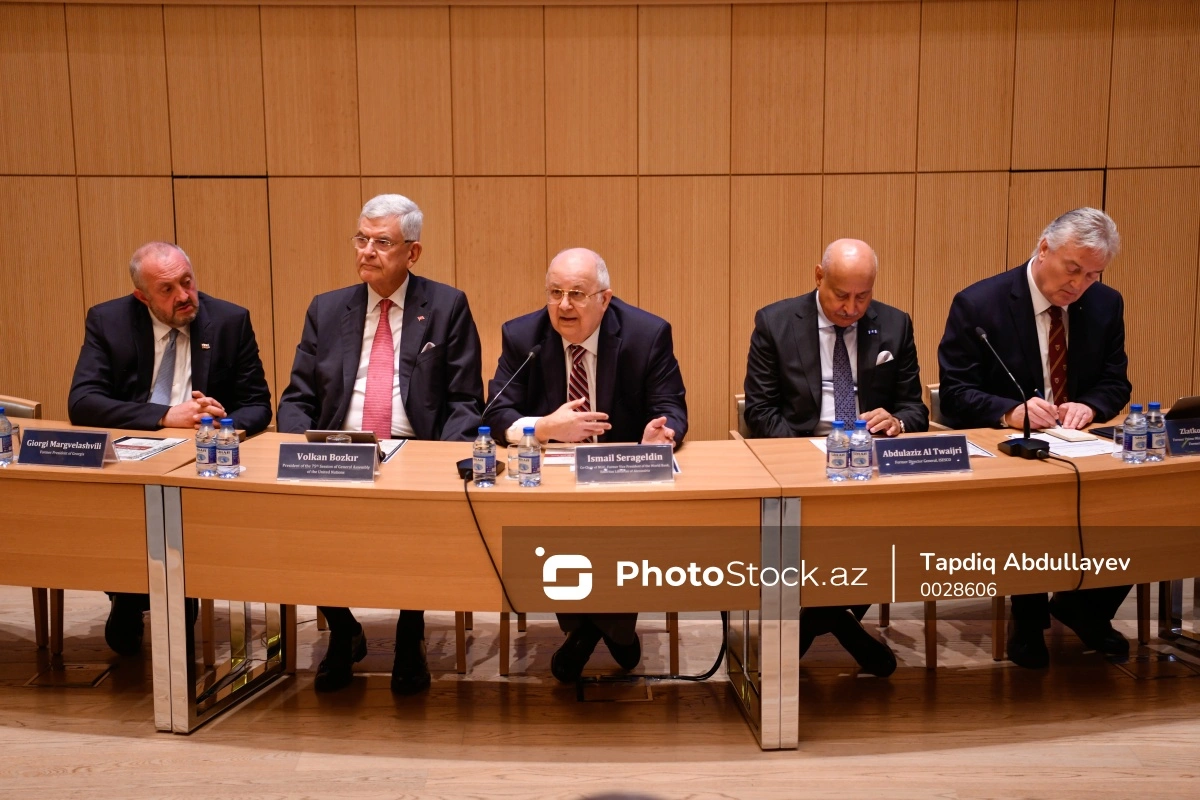 ADA Universitetində dahi Nizaminin yaradıcılığına həsr olunmuş tədbir keçirilib - FOTO