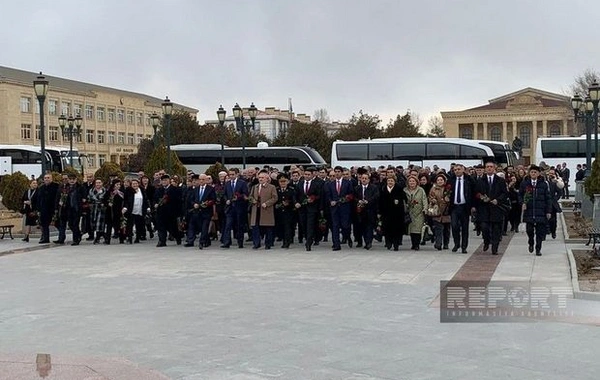 В Нахчыване прошла конференция на тему "Гейдар Алиев и строительство гражданского общества" - ОБНОВЛЕНО + ФОТО