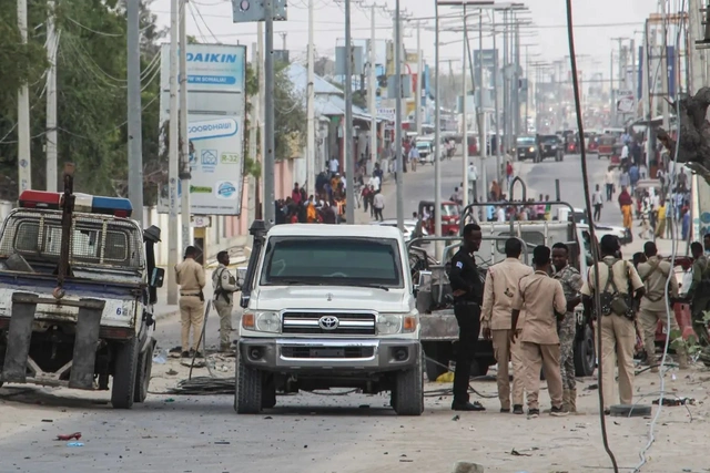 Somalidəki toqquşmalarda 100 nəfər ölüb