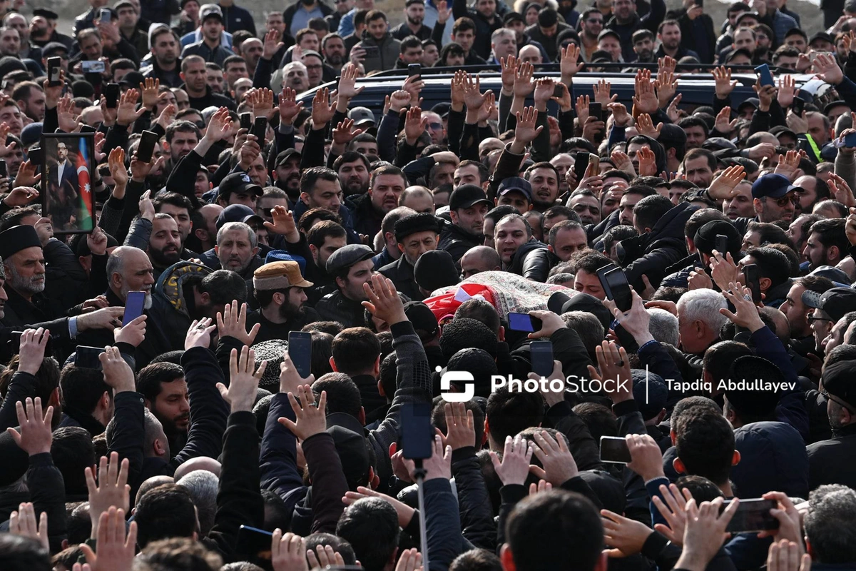 Hacı Şahin dəfn edildi - YENİLƏNİB + FOTO/VİDEO