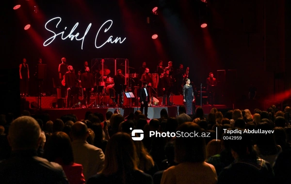 Sibel Canın Bakı Konqres Mərkəzində baş tutmuş konsertindən FOTOREPORTAJ