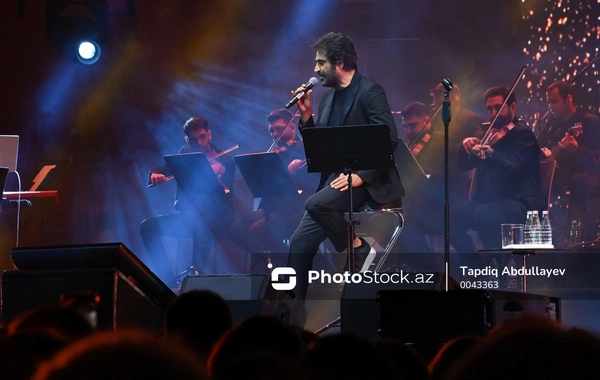 Mahsun Kırmızıgülün Bakıdakı konsertindən FOTOREPORTAJ - VİDEO