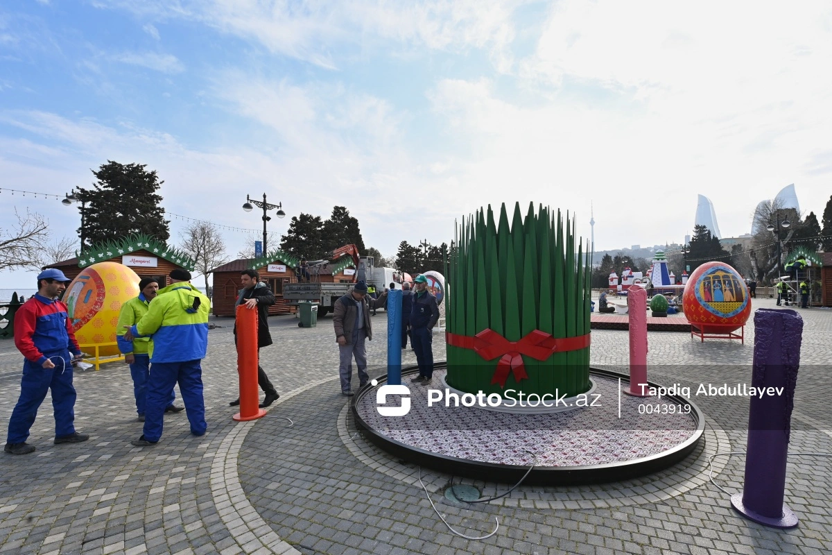 Dənizkənarı Bulvar İdarəsi Novruz bayramı ilə bağlı Milli Parkda hazırlıq işlərini yekunlaşdırır - FOTO