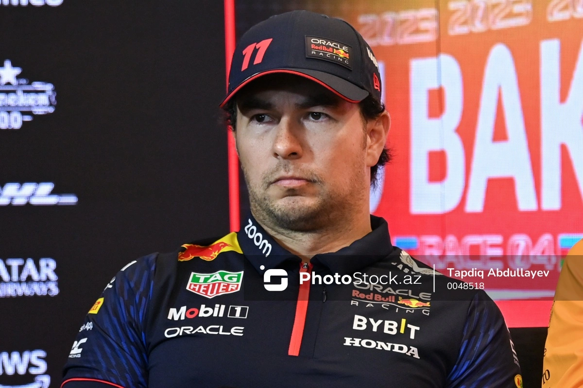 “Formula-1”: “Red Bull” pilotu Bakıda komanda yoldaşı ilə xal fərqini azaldıb