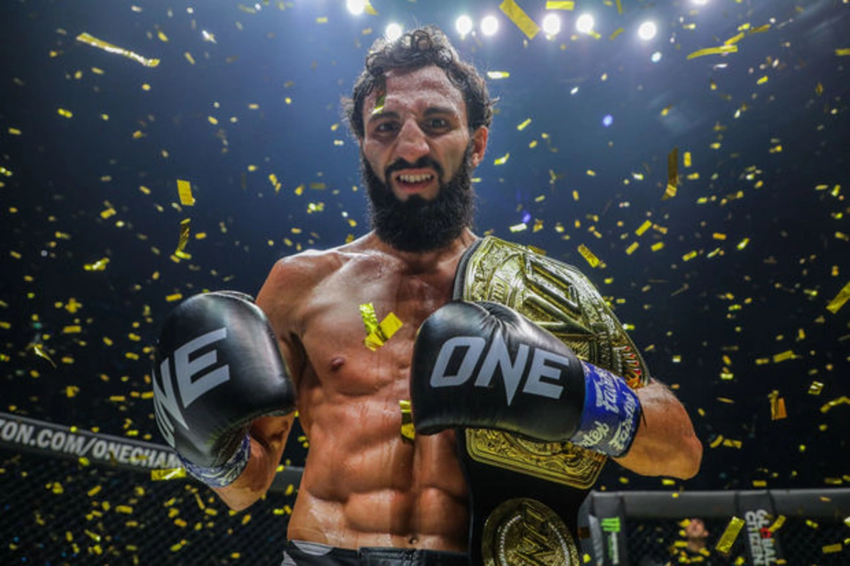 One Championship: Чингиз Аллазов сразится с Григоряном