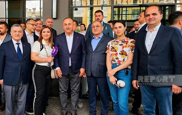 Делегация ПЕА встретилась с главой МИД Турции в Анталье