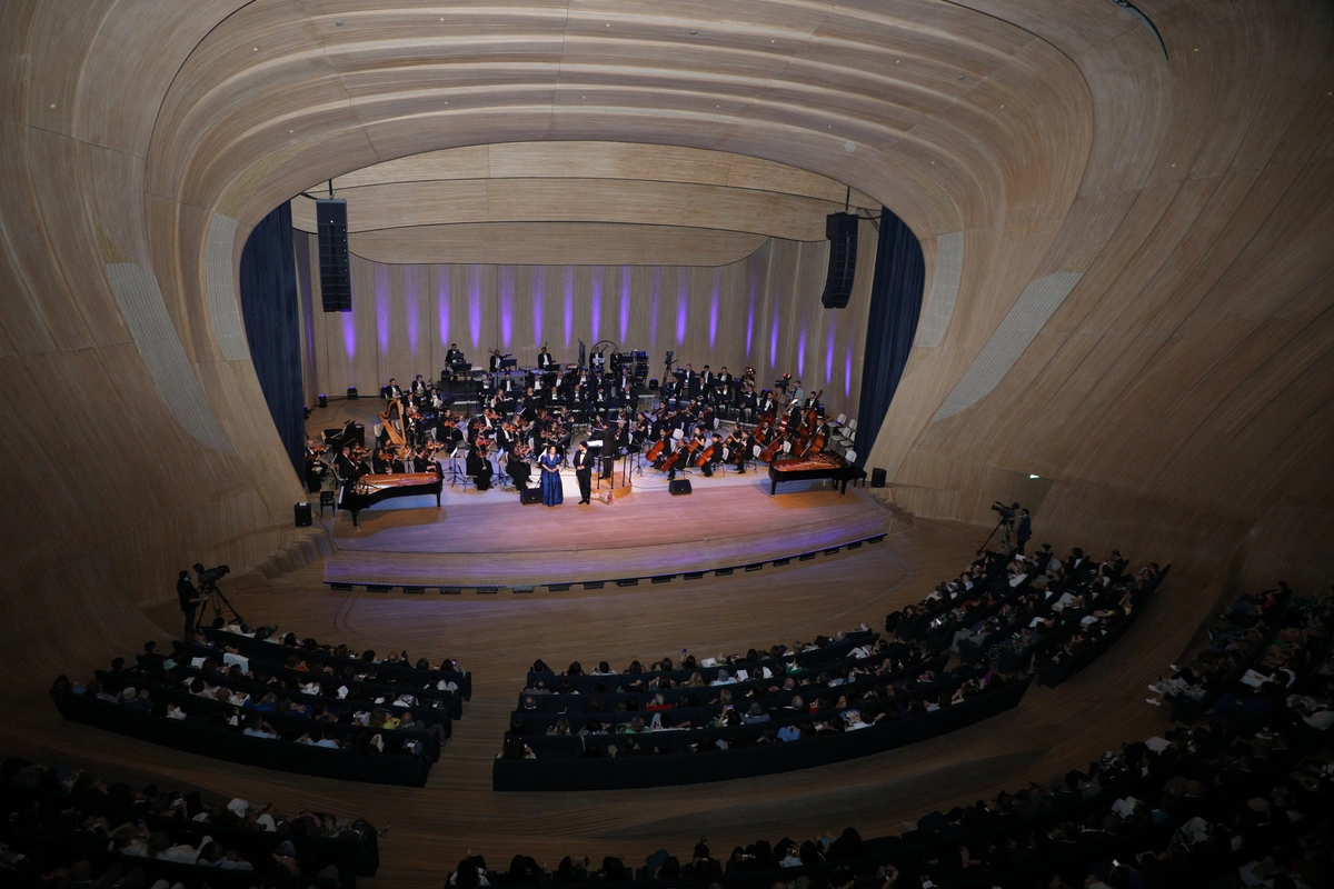 Heydər Əliyev Mərkəzində qala-konsert olub - FOTO/VİDEO