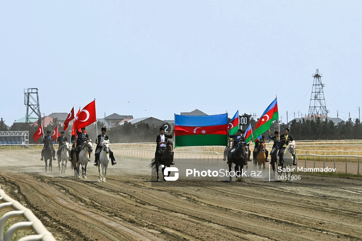 Yorğa atların qaçışı üzrə Azərbaycan çempionatı keçirilib - FOTOREPORTAJ