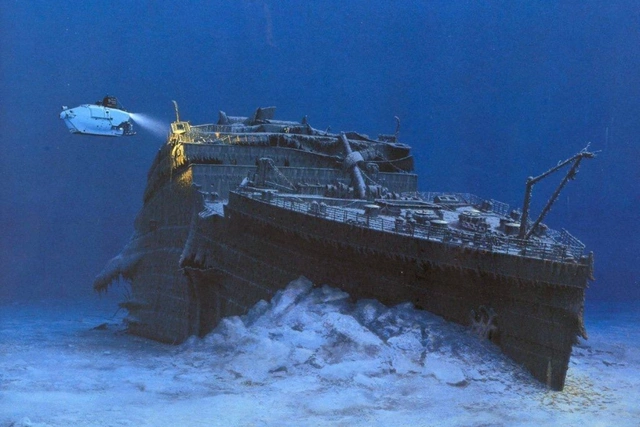 “Titanik”in qəzaya uğradığı yerdə içərisində milyarderin olduğu sualtı qayıq yoxa çıxdı