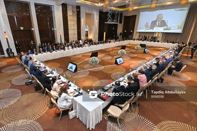 В Баку состоялась международная конференция, посвященная 25-летию Конституционного суда АР - ОБНОВЛЕНО + ФОТО