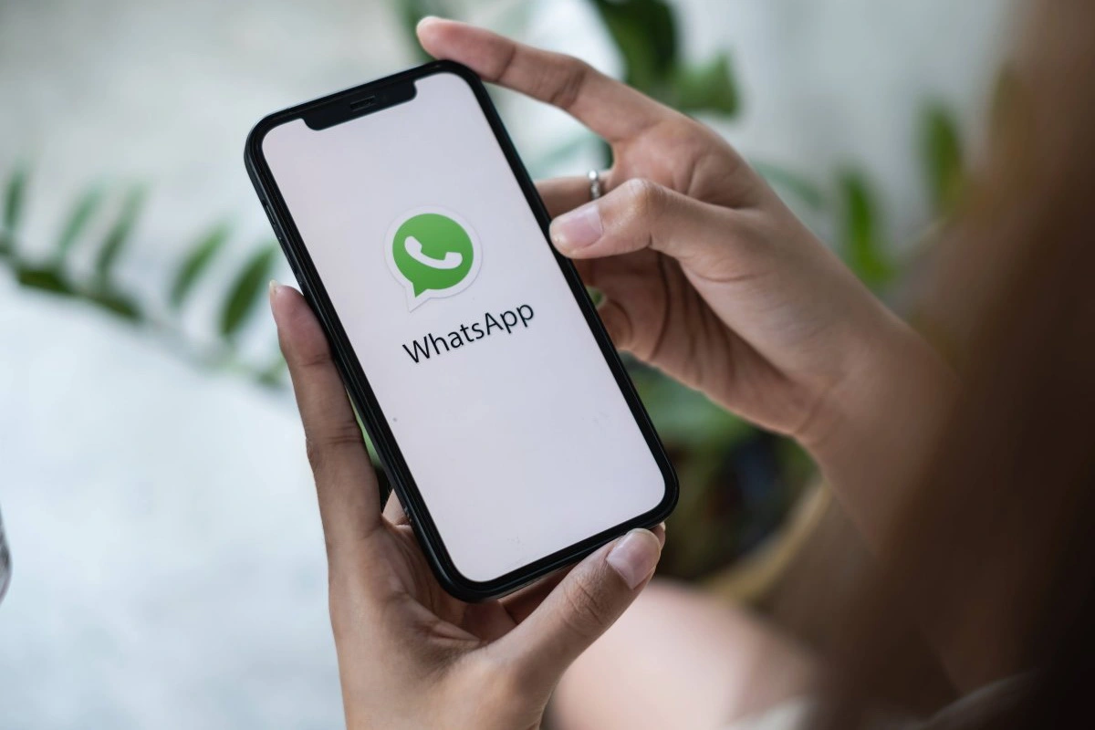 “WhatsApp”dan istifadəçiləri sevindirəcək iki yenilik - VİDEO