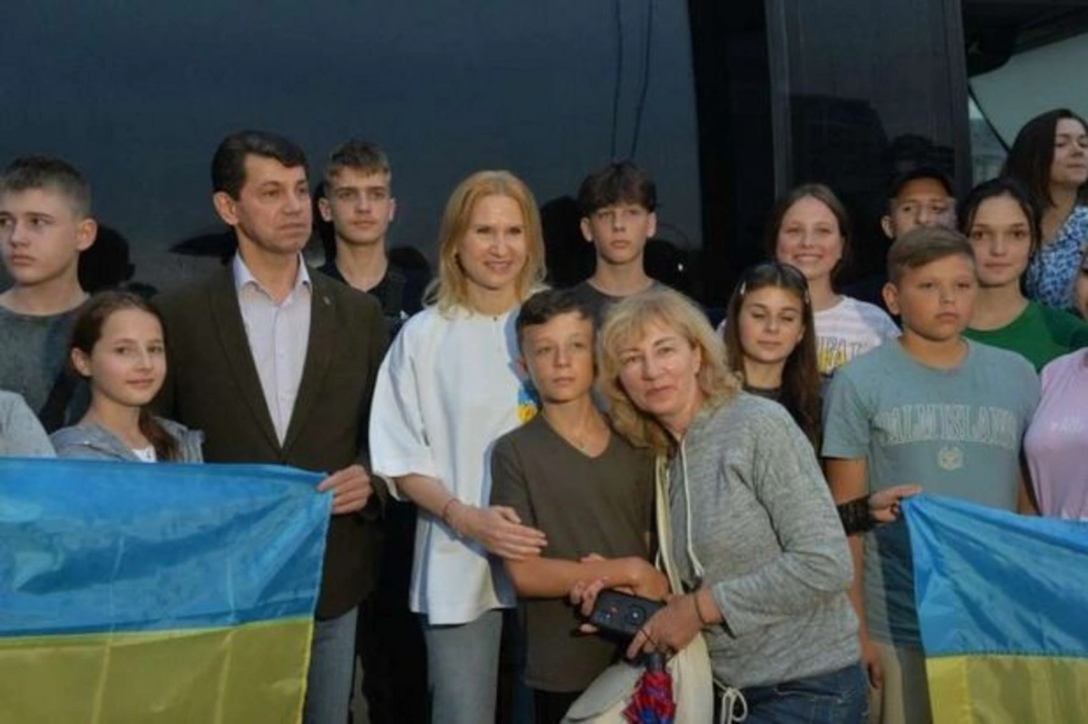 Посол: Украинские дети отправились на реабилитацию в Азербайджан - ОБНОВЛЕНО + ФОТО