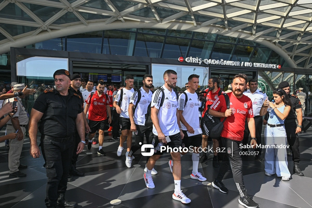 “Beşiktaş” klubu Bakıya gəlib - FOTO/VİDEO