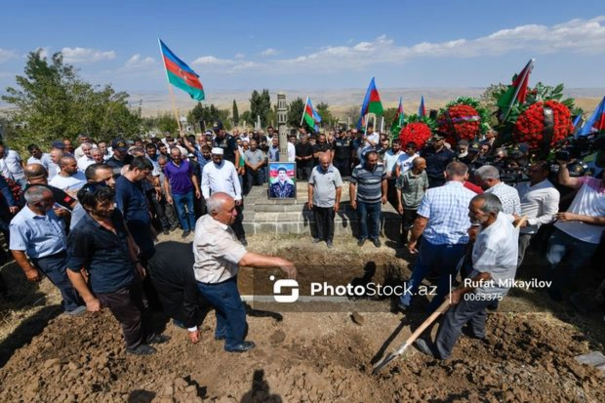 Захоронены останки пропавшего во время первой Карабахской войны Бабы Микаилова  - ФОТО/ВИДЕО