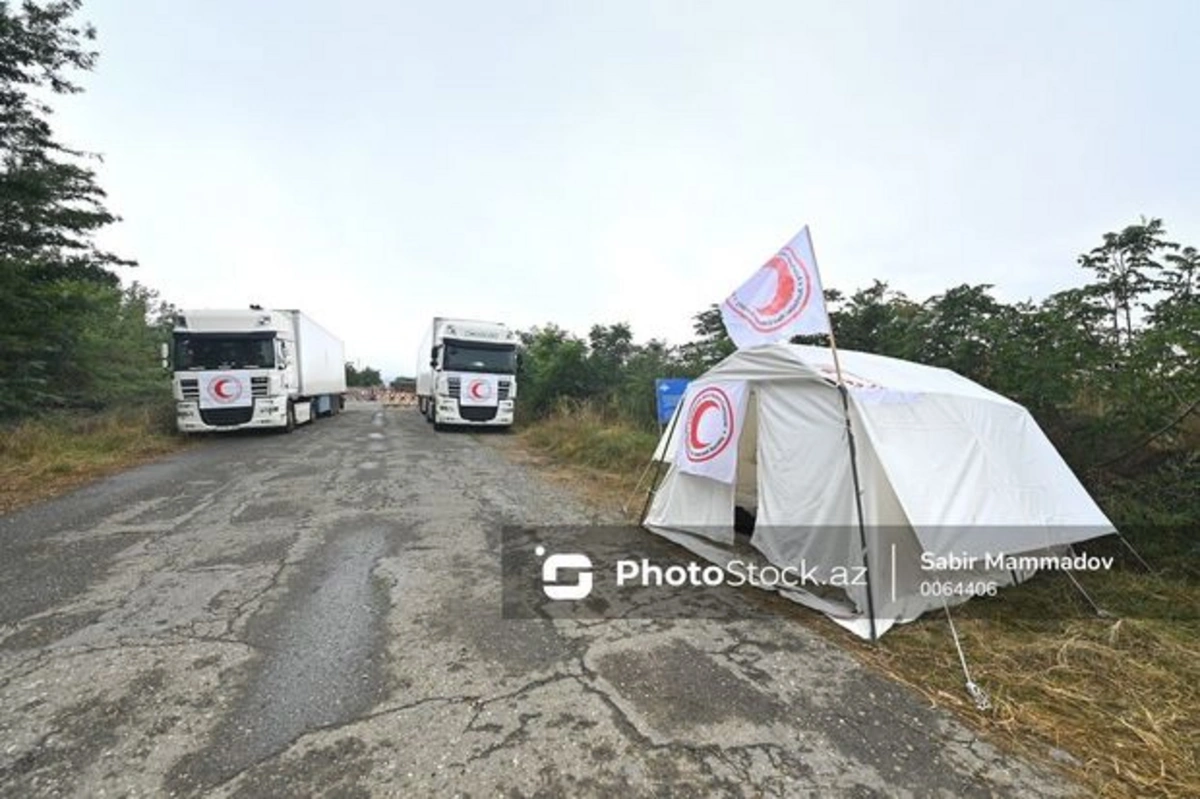 Фуры с продовольствием для армян в Карабахе уже 7-й день ожидают на дороге в Ханкенди - ОБНОВЛЕНО + ФОТО/ВИДЕО