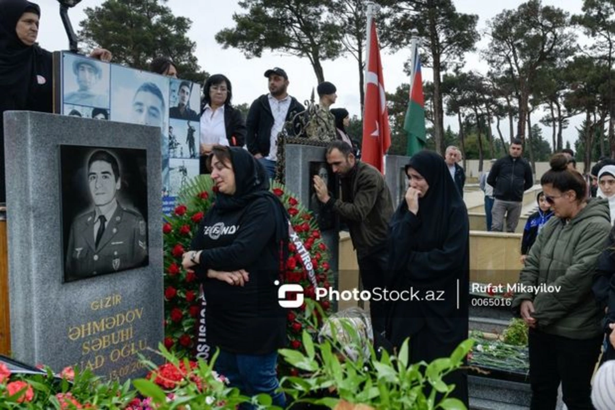 Сегодня исполняется год со дня гибели шехида Сабухи Ахмедова - ФОТО